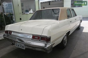 Dodge LeBaron Branco Ártico - 89282